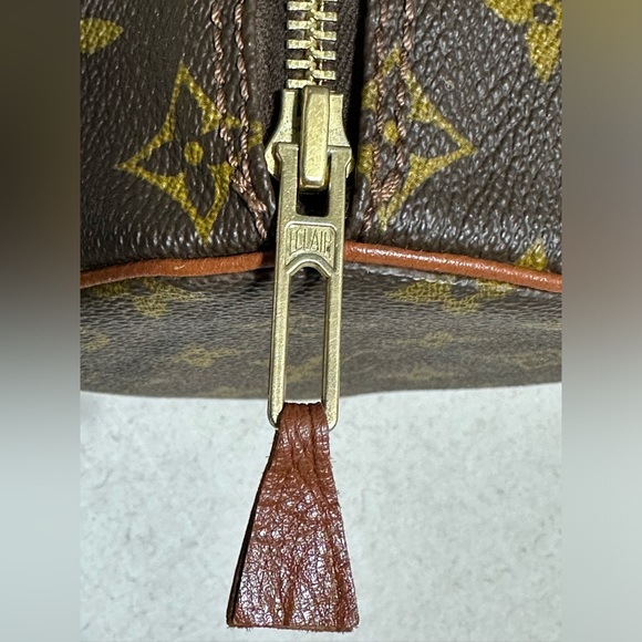 Louis Vuitton VINTAGE Papillon Monogram Canvas Leather - Picture 11 of 13